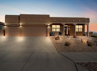 1824 Roble Dr SE, Rio Rancho, NM 87124