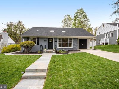 4522 Traymore St, Bethesda, MD, 20814