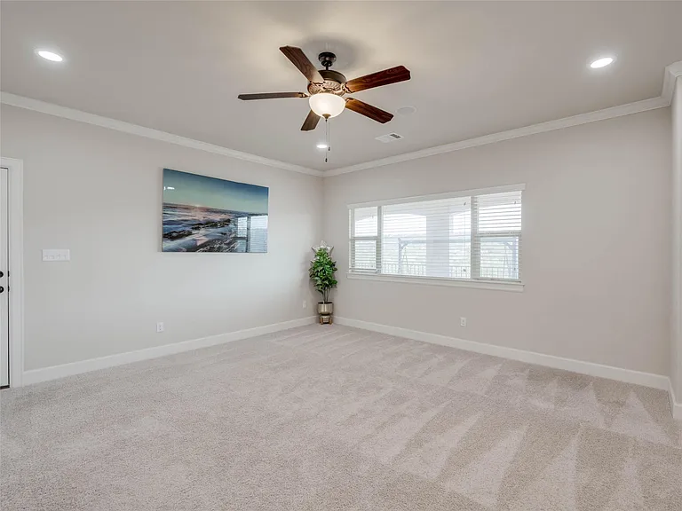 3508 Venezia Vw — Photo 21