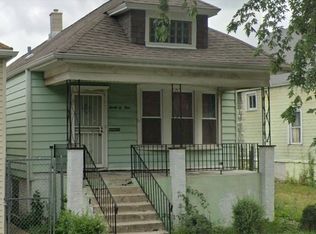 2004 W 70th St, Chicago, IL 60636