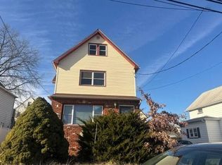 15 Enoch St, East Rutherford, NJ 07073