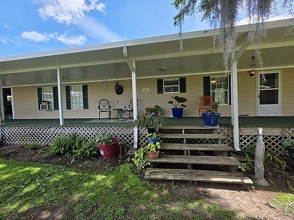 4th image of 1088 Landry Dr
