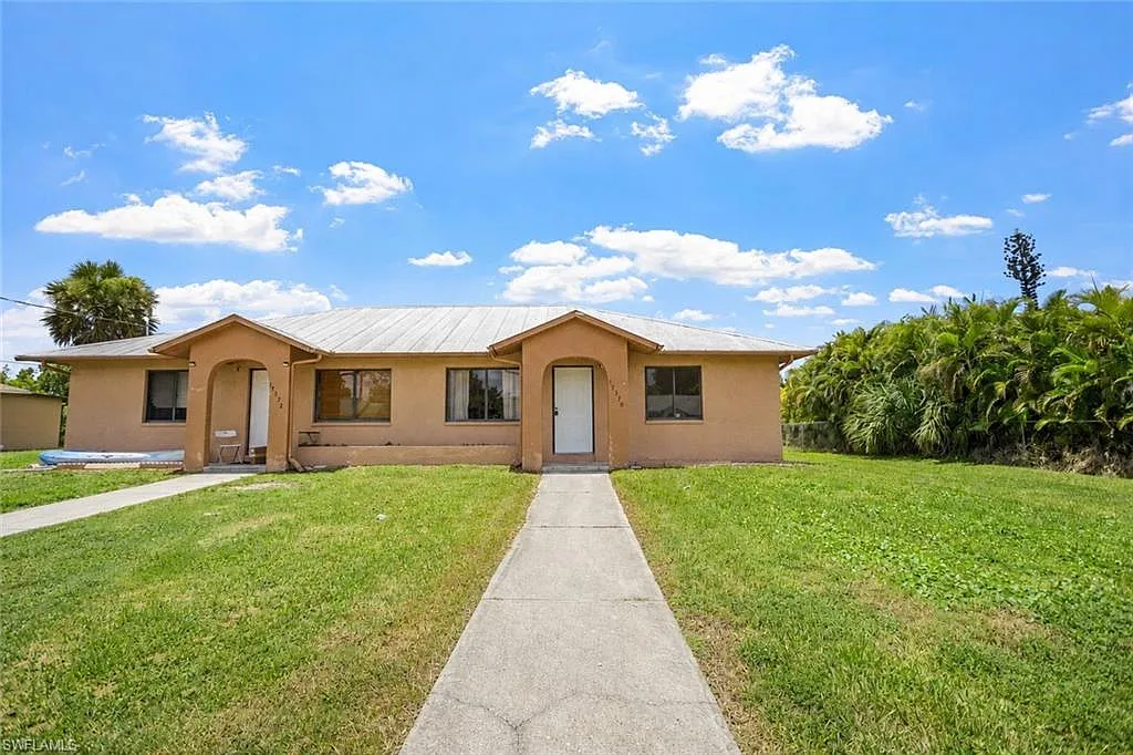 2 bed, 1.0 bath, 1000 sqft, $1,700 — Photo 1