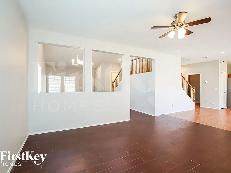 5830 Brimstone Dr — Photo 5