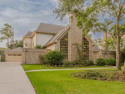 6610 Wimbledon Trail Rd, Spring, TX, 77379