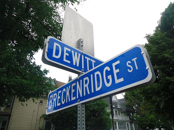 2nd image of 162 Breckenridge St #6