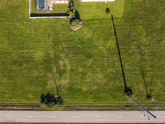 4th image of 828 El Dorado Blvd N