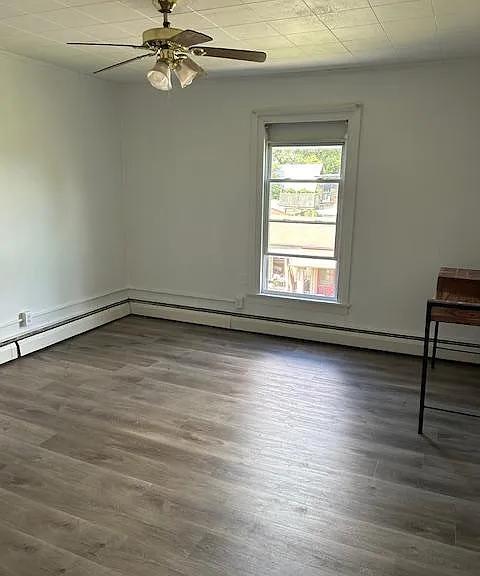112 Front St #2 — Photo 12