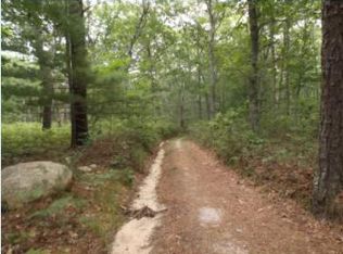 127 Red Coat Hill Rd, Tisbury, MA 02568