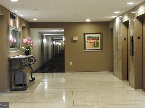 5th image of 309 Florence Ave APT 107N
