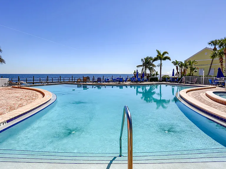 4975 Cobia Dr SE #A — Photo 30
