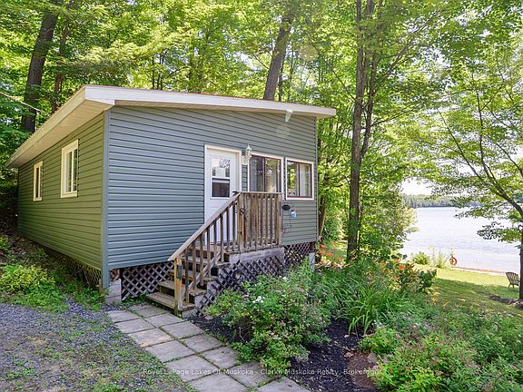 2nd image of 7 Silver Point Dr #8