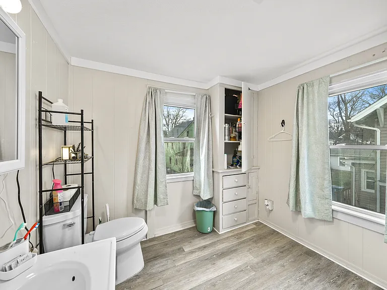 114 Linden Rd #1 — Photo 19