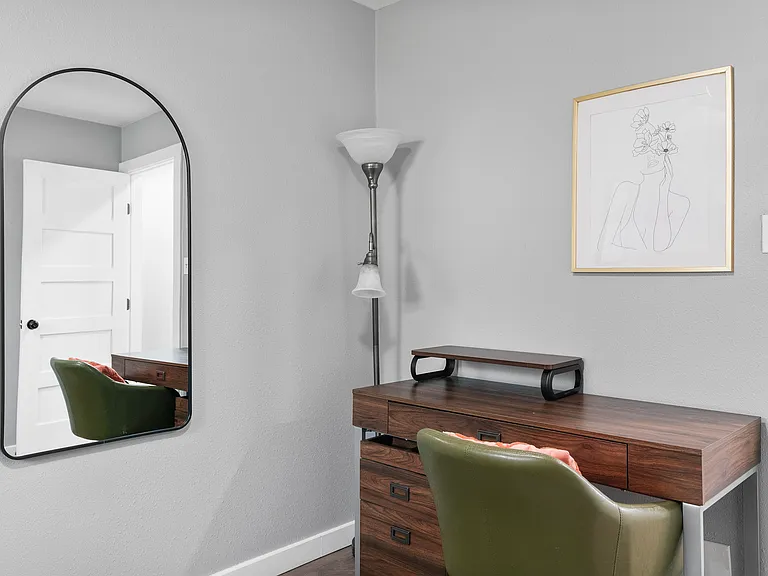 5005 Parell Path — Photo 12