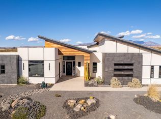 1501 E Dellcorero Dr, Saint George, UT 84770