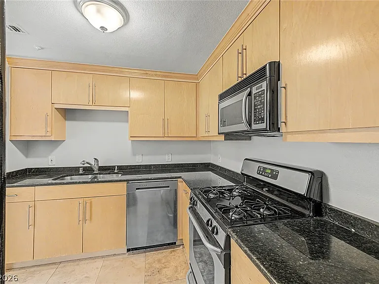 260 E Flamingo Rd #220 — Photo 13