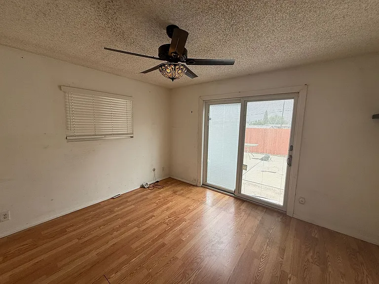 640 Felicita Ave — Photo 29