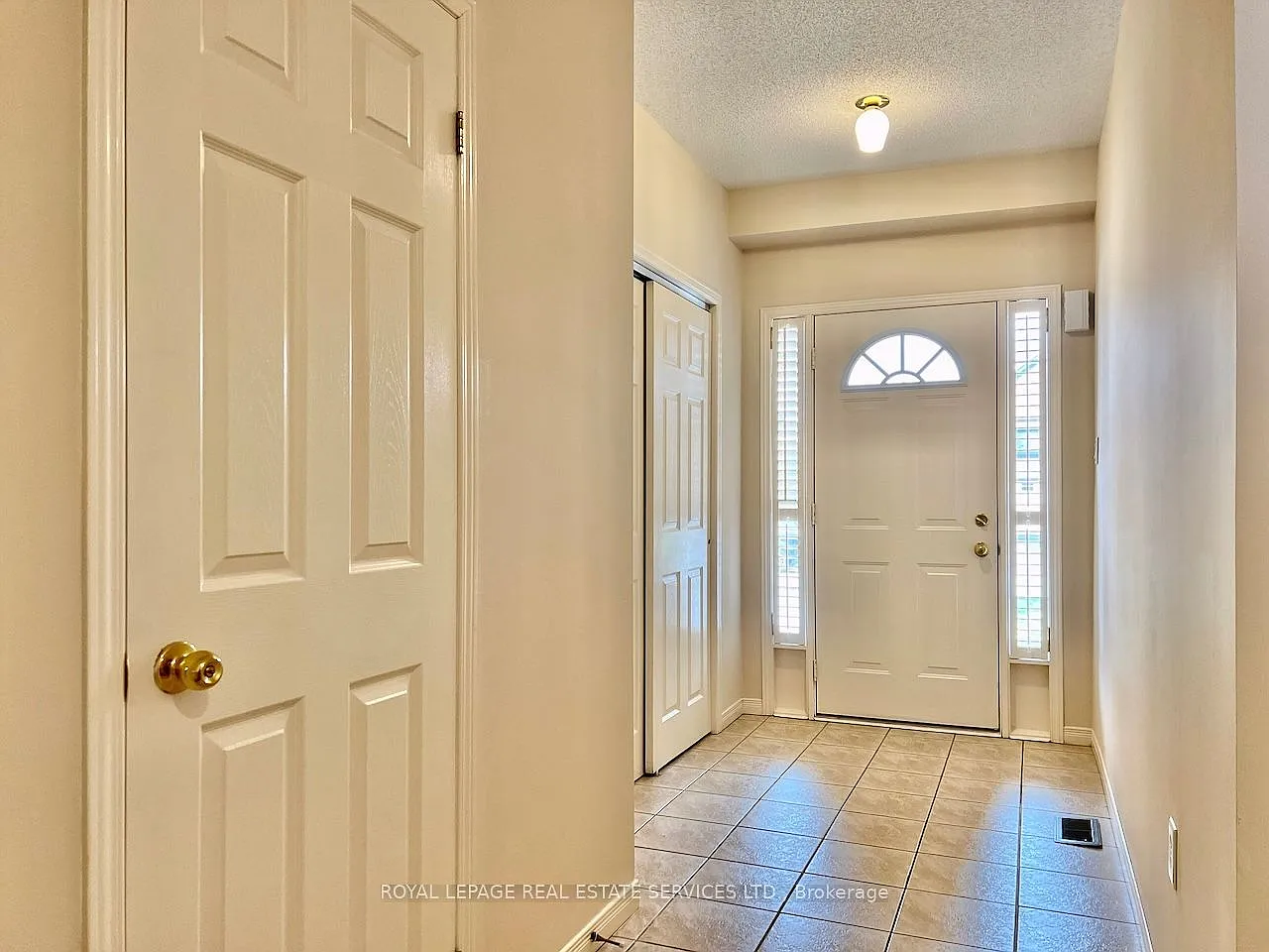 3 bed, $3,480 — Photo 4
