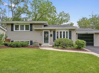 286 Elm St, Glen Ellyn, IL 60137