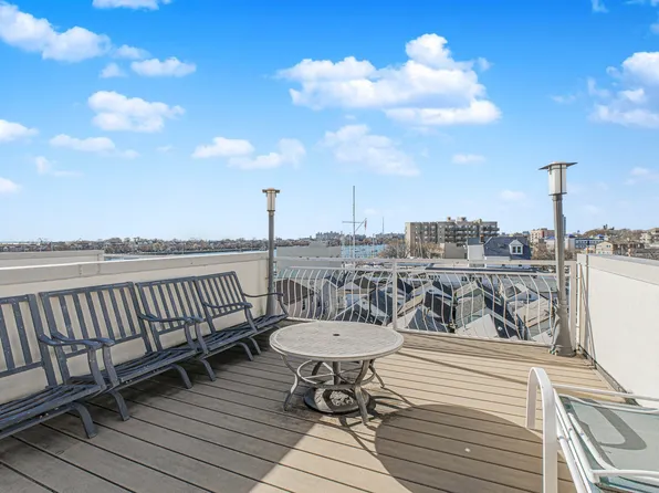 3116 Emmons Avenue image 20 of 26