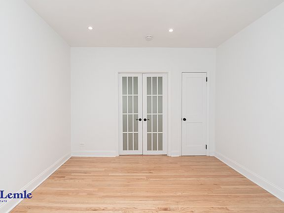 3rd image of 215 E 88th St #3FE
