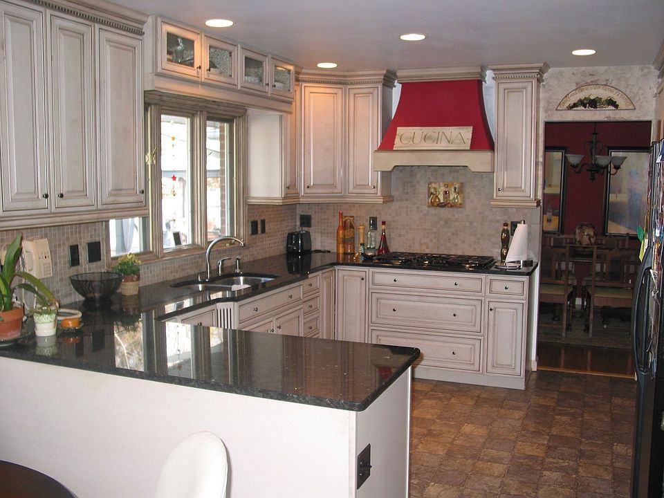 Custom Kitchen