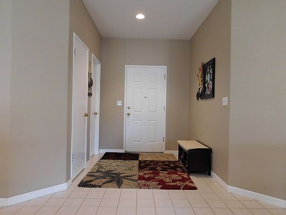 4th image of 2614 River Cove Dr