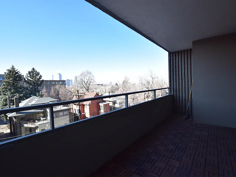 1313 N Williams St #501 — Photo 23