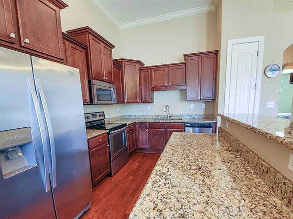 3rd image of 9240 Windy Meadow Ln