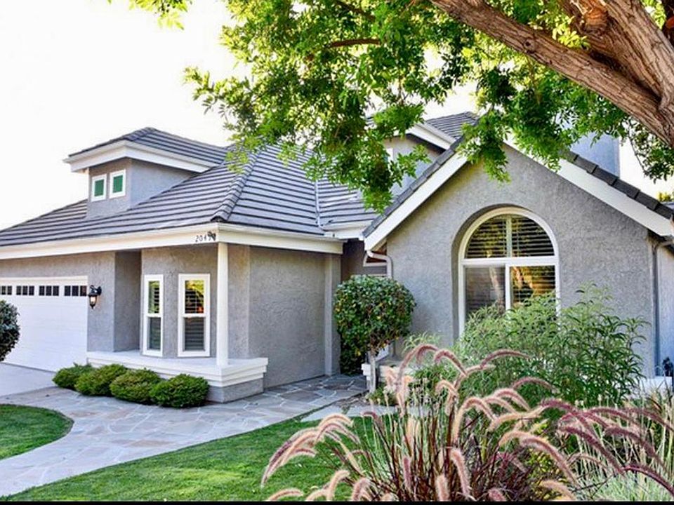 1st image of 2049 Brookfield Dr