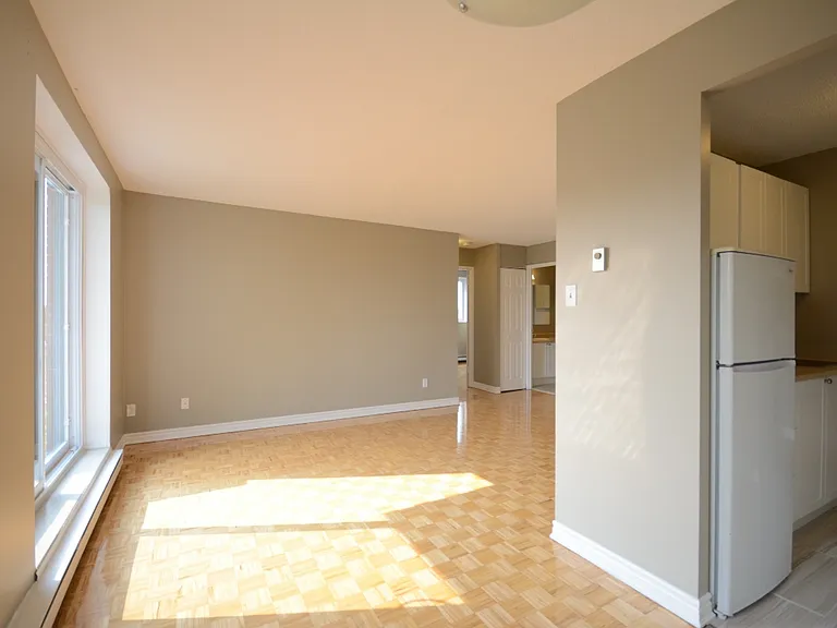 1322 McWatters Rd — Photo 24
