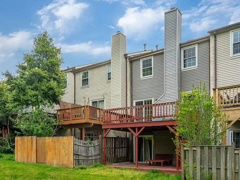 14582 Truro Parish Ct — Photo 52