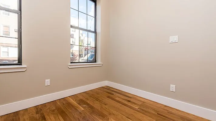 Rented by Nooklyn NYC LLC | media 37