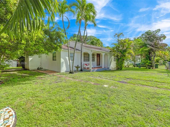6871 SW 37th St, Miami, FL 33155
