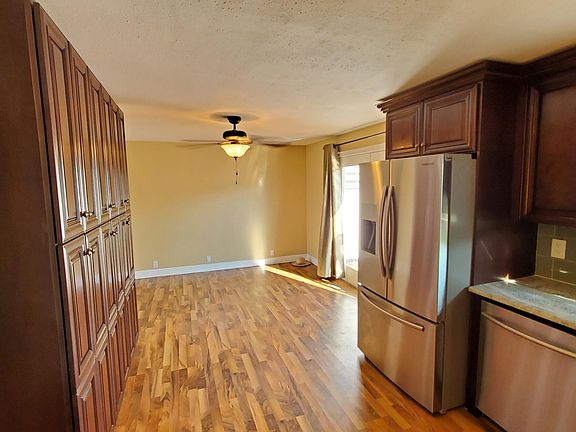 Dining room connected to kitchen. HUGE pantry storage.