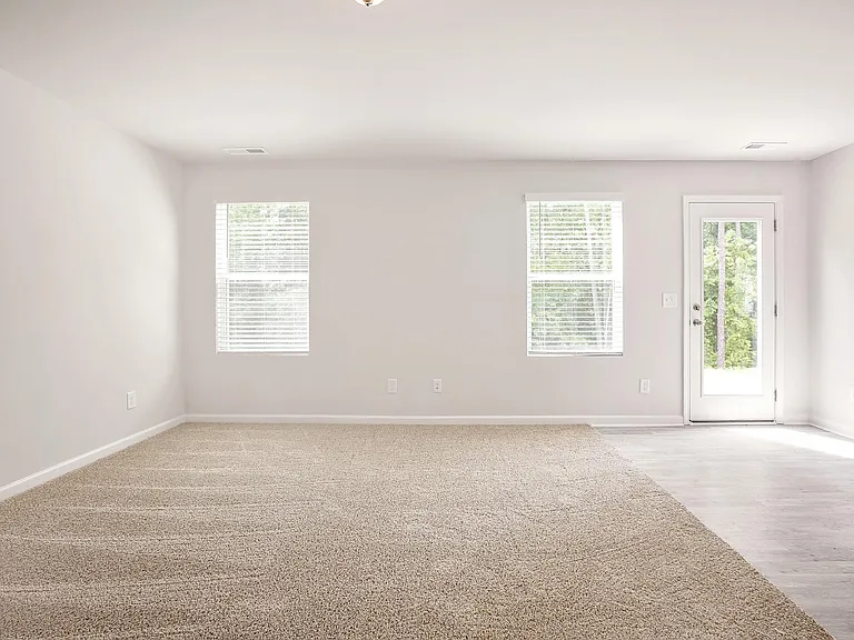 816 Conductor Ct — Photo 15