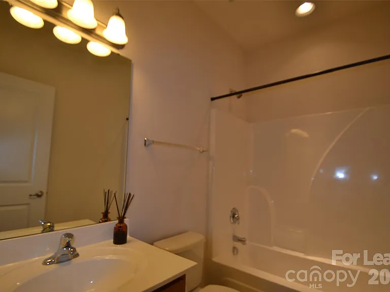 19826 Lamp Lighters Way — Photo 14