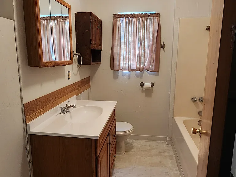 5713 E Cross Dr — Photo 11