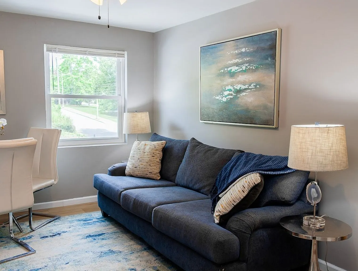 2 bed, 1.0 bath, $5,474 — Photo 4
