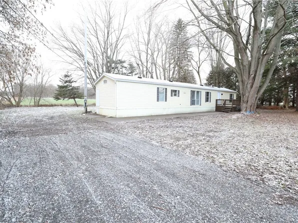 6484 Route 262, Byron, NY 14422