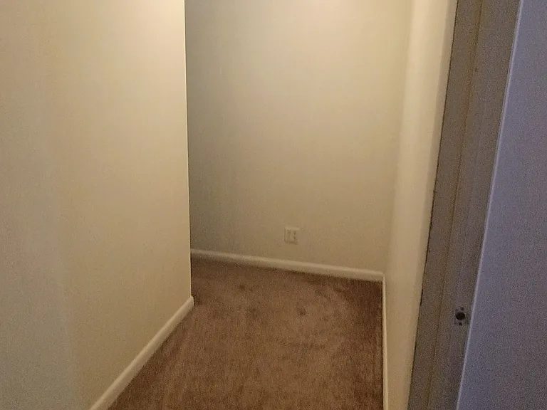 1241 Scott St — Photo 19