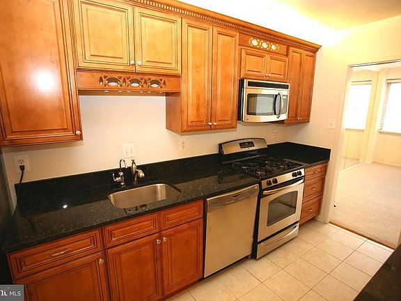 2nd image of 4515 Willard Ave APT 2315S