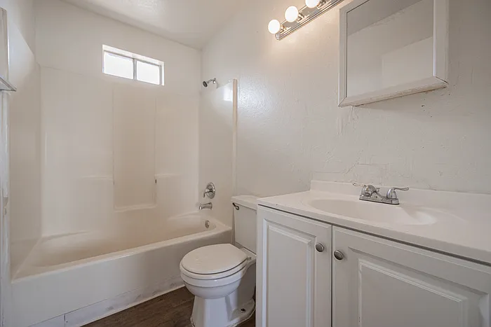622 N 30th Pl #4 — Photo 8