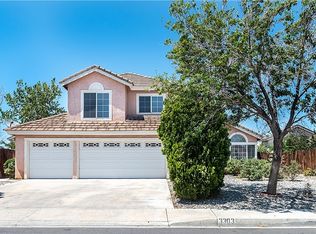 3303 Rollingridge Ave, Palmdale, CA 93550