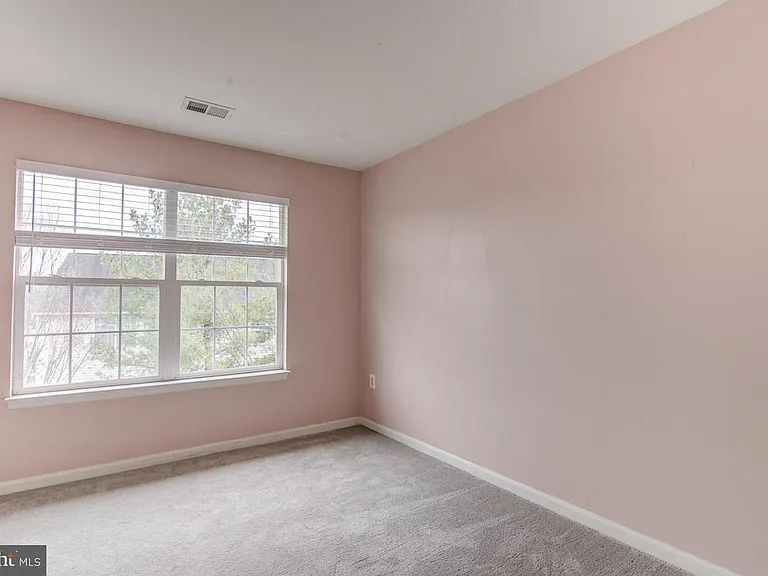 7700 Duneiden Ln — Photo 25