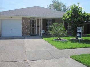 2300 Potomac Dr, Marrero, LA 70072