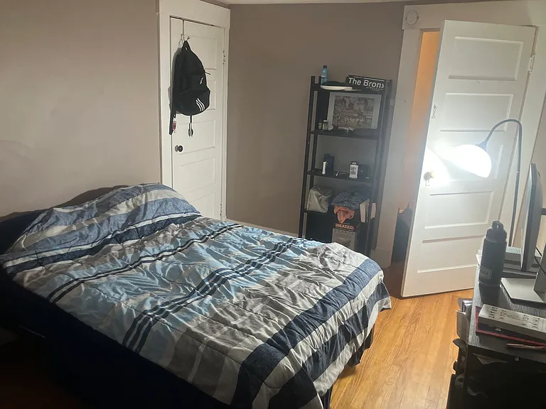 860 Orange St #3 — Photo 6