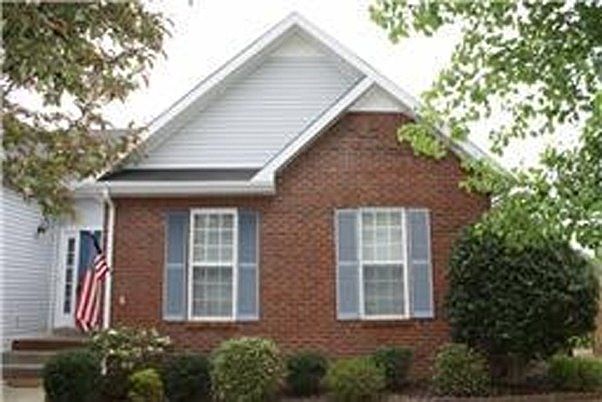 1st image of 1439 Amy Ave