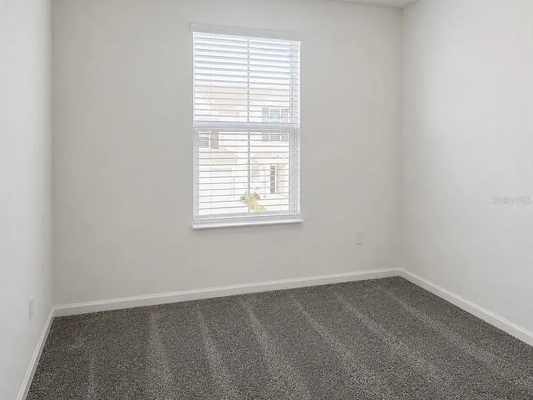 2528 Skyline Loop — Photo 8