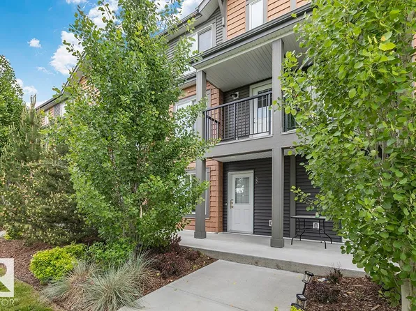 3025 151st Ave NW #22, Edmonton, AB T5Y 3W4